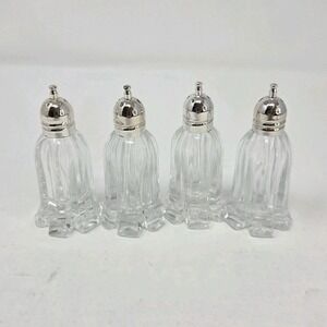 Ribbed Glass Salt/Pepper Shakers Set of 4 Metal Tops Japan
